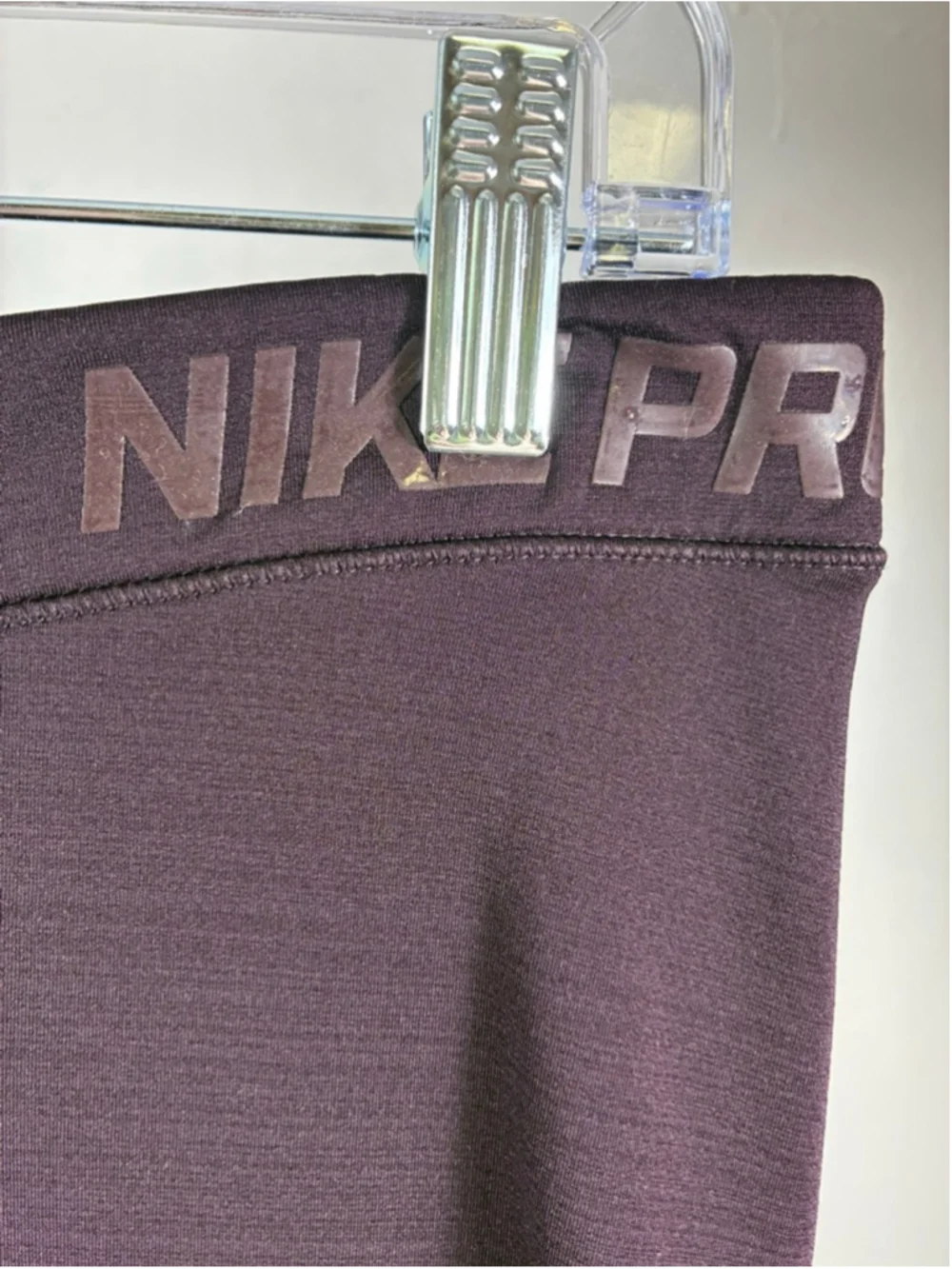 Nike Pro Hyperwarm Styrrup Leggings in Purplish Maroon Size 1X